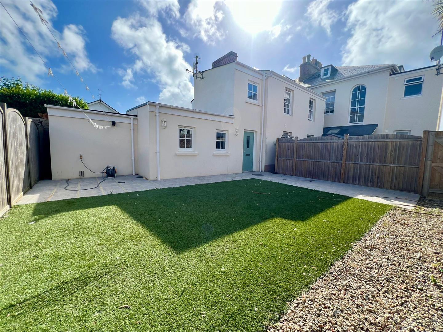 Richelieu Cottage, Bagot Road, St Saviour